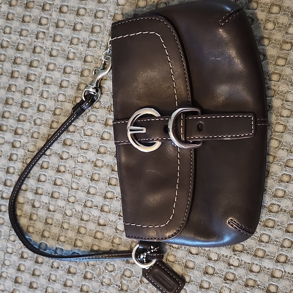 COACH Wristlet Brown Leather Clutch.